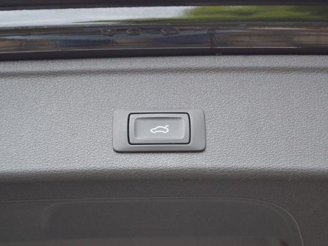 A4 Avant 35 TFSI S-tr. Advanced BLACK-PAKET/18-Z