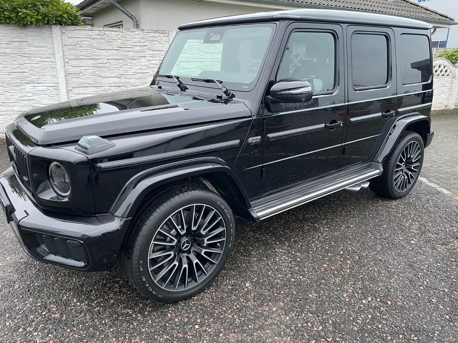 Mercedes-Benz G 63 AMG SUPERIOR CARBON A22 3D 3xTV MY2026