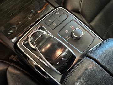 Mercedes-Benz GLE 350 d 4Matic *AMG-LINE*TEMP*LED*NAVI*AHK*KAM