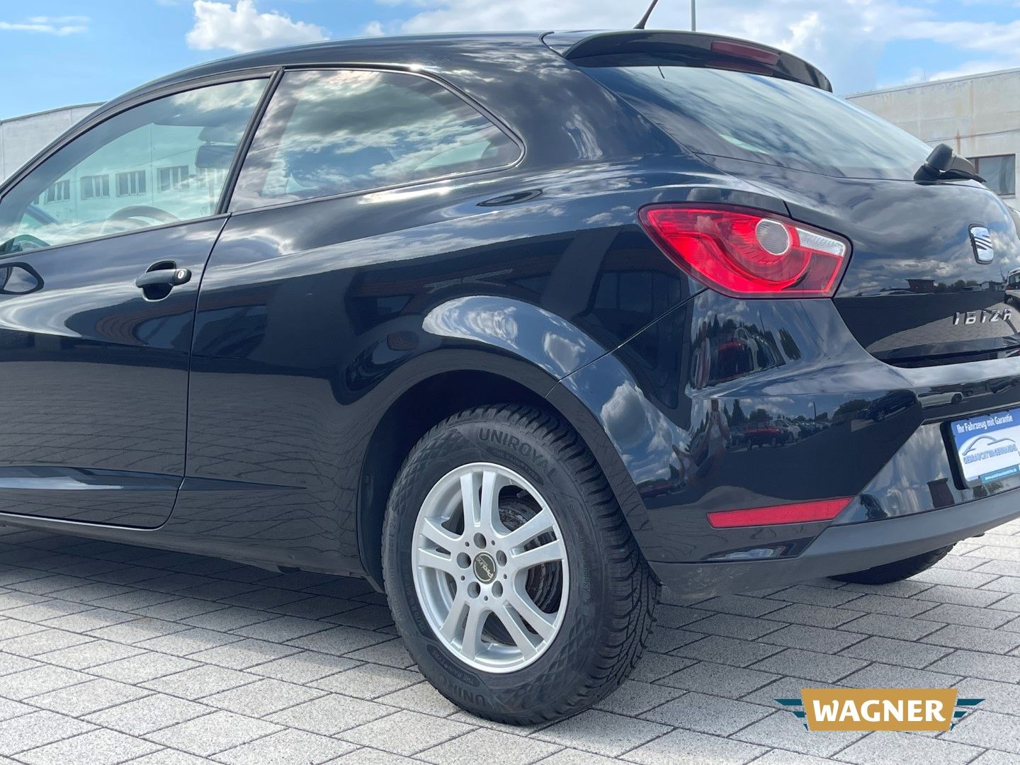 Fahrzeugabbildung SEAT Ibiza SC Reference Salsa 1.2 12V Klimaanlage