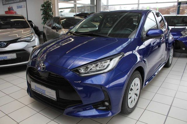 Toyota Yaris 1.5 Lenkradheizung Sitzheizung Rückfahrkam