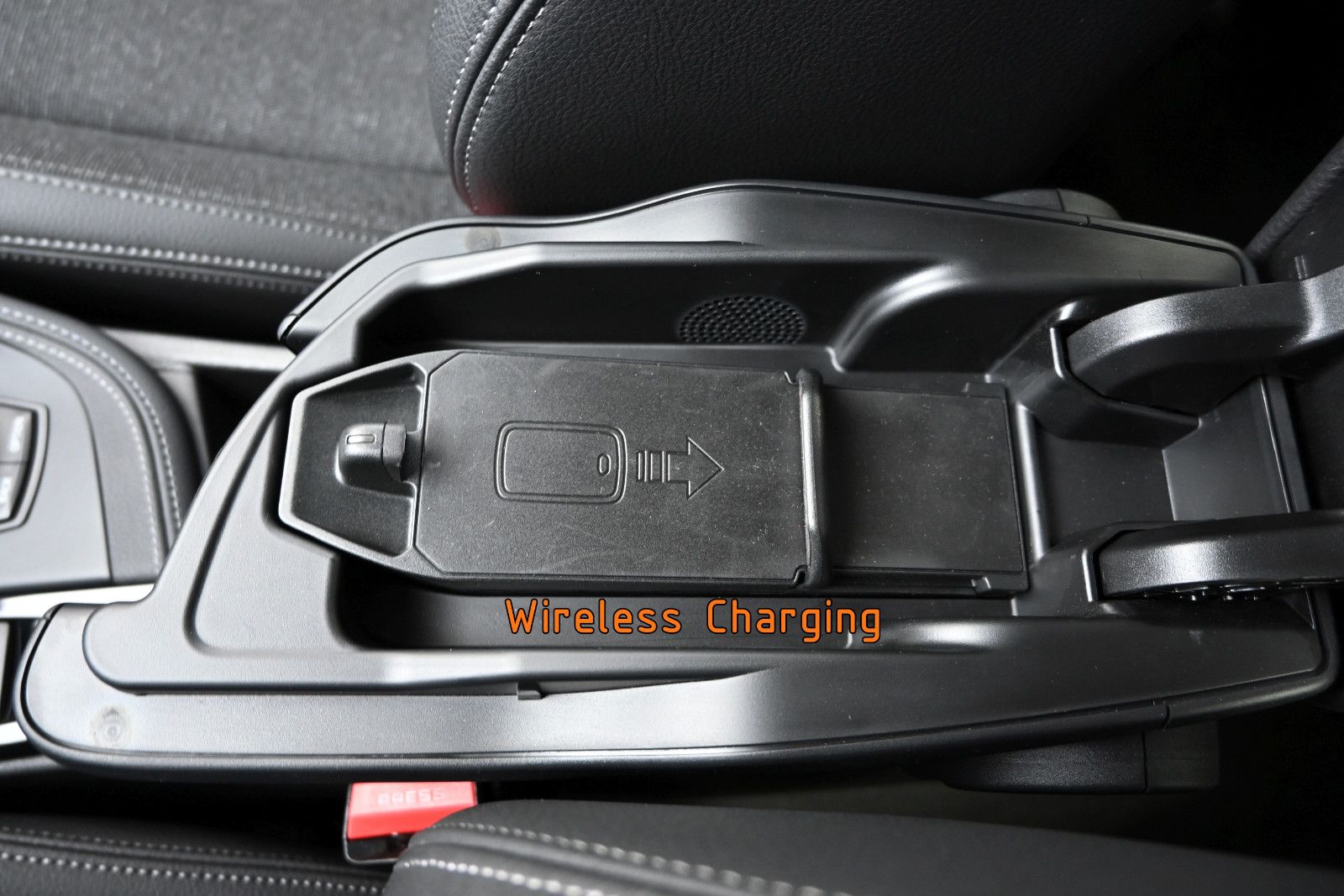 Fahrzeugabbildung BMW X1 xDr. 20d Sport Line °ACC°AHK°HEAD-UP°KAMERA°