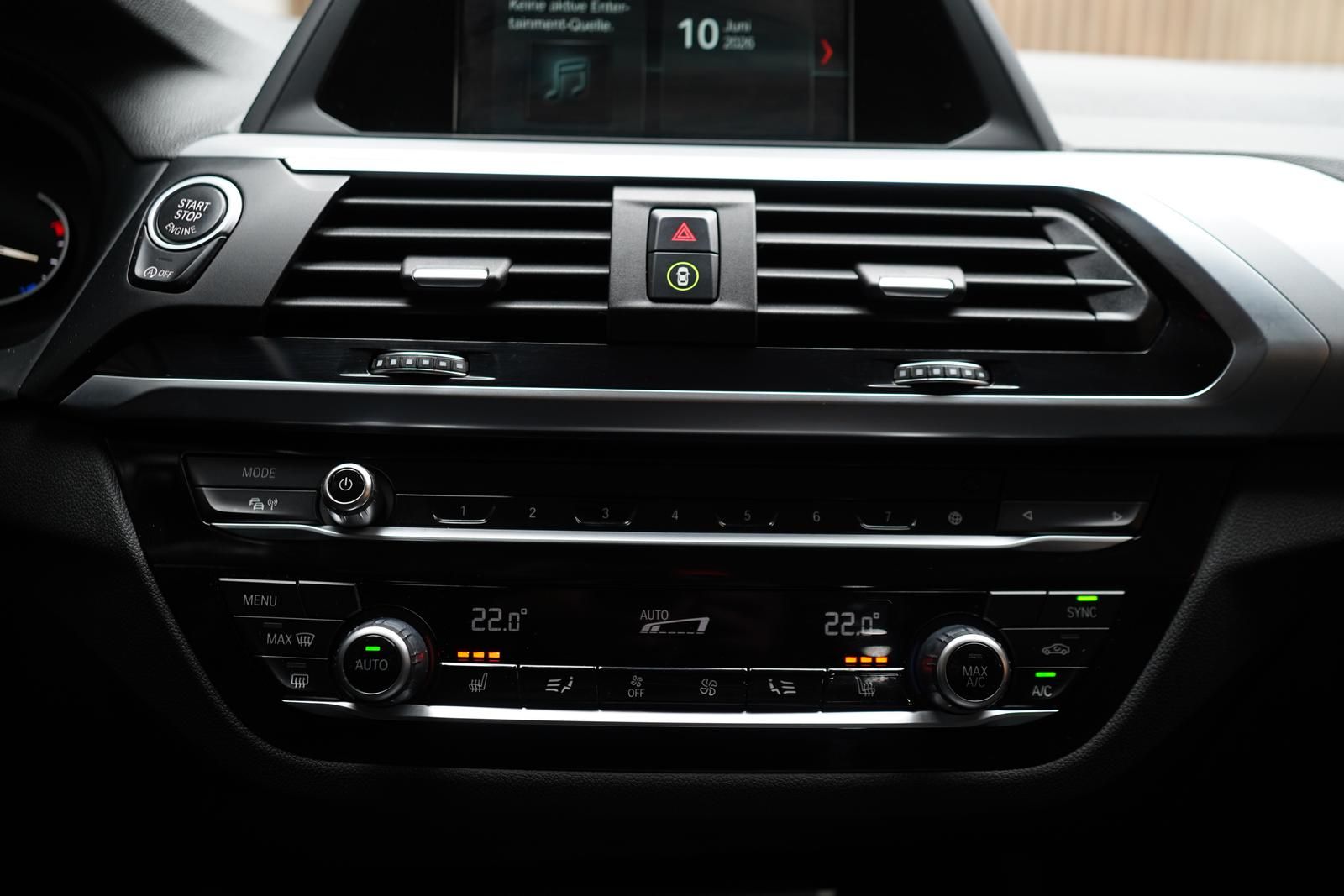 BMW X3 xDrive 20i | Business | LED | Navi | Kamera foto 13