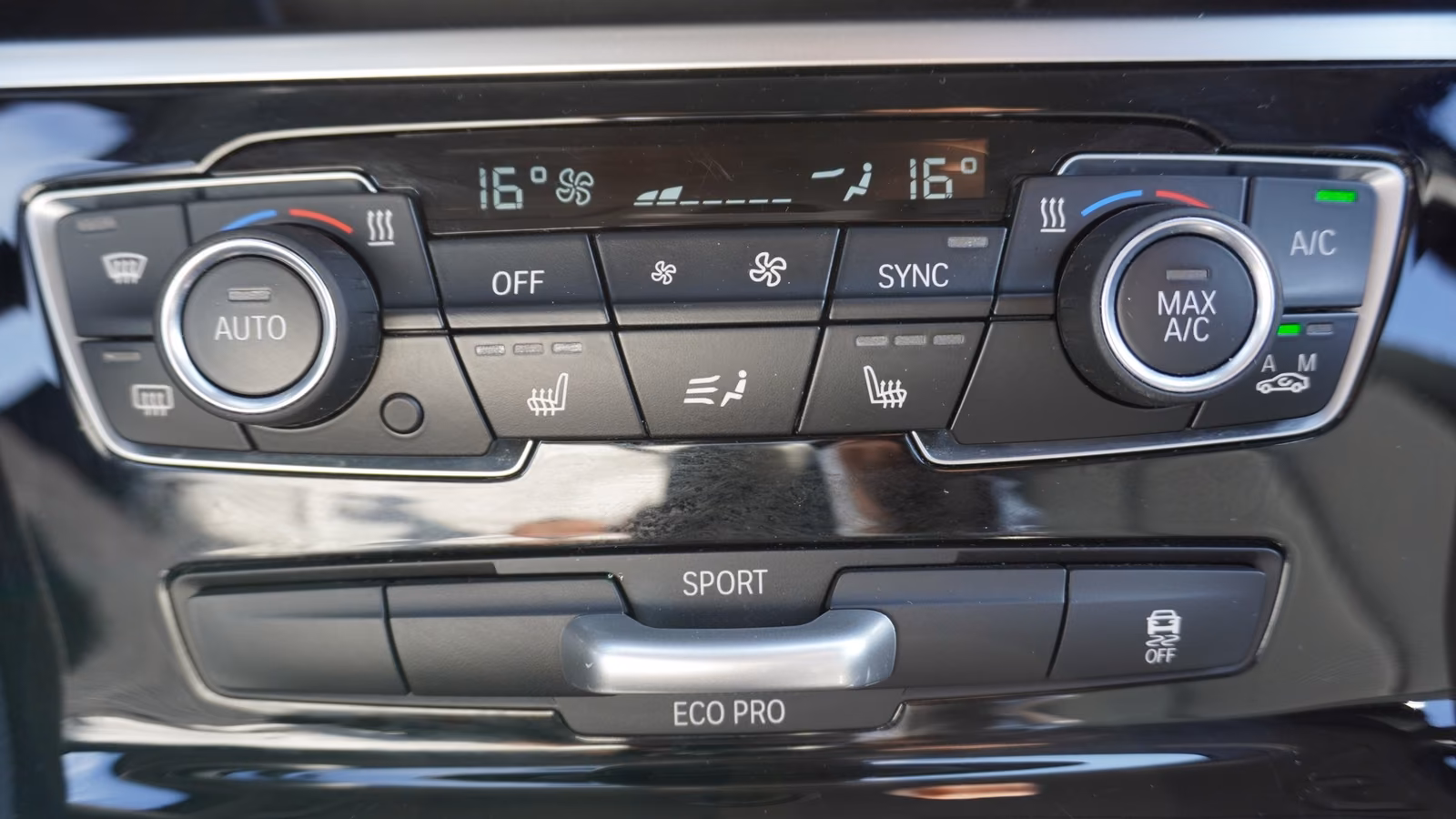 BMW 218 i Advantage Aut. Navi Sitzheizung AHK PDC USB, миниатюра 28
