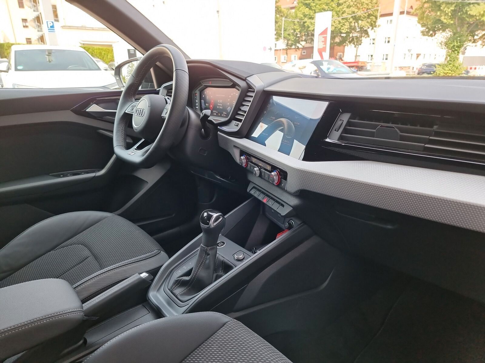 Fahrzeugabbildung Audi A1 citycarver 30 TFSI S line LED KAMERA