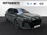 BMW 740d xDrive M Sport Pro|AHK|SkyLounge - BMW 740 in Duisburg