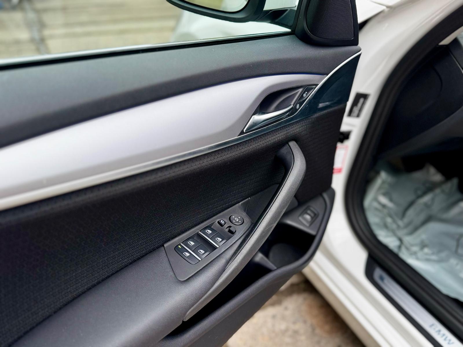 BMW 520i Touring/Automatik/AHK/Hi-Fi/Gepflegt