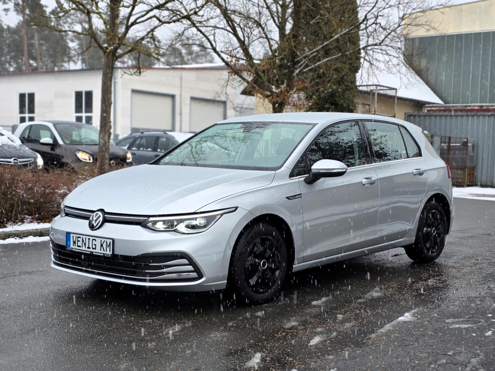 Volkswagen Golf VIII Lim. Style/EURO 6/ SHZ/ NAVI/ ALS