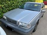 Volvo 850 2.0-10V 10V - Volvo 850 mit Benzin-Antrieb: Kombi, 10v