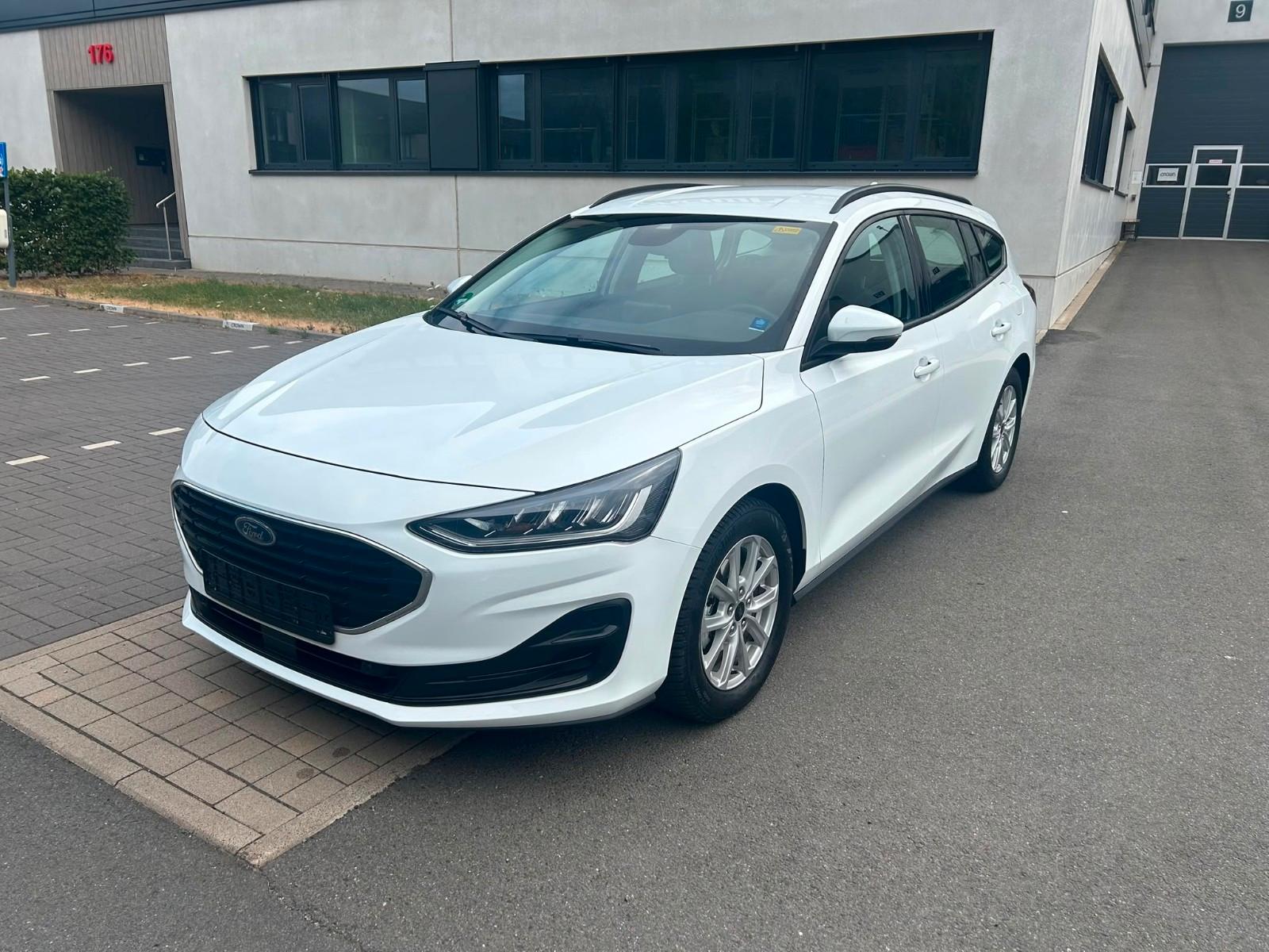 Ford Focus Turnier Cool & Connect Automatik