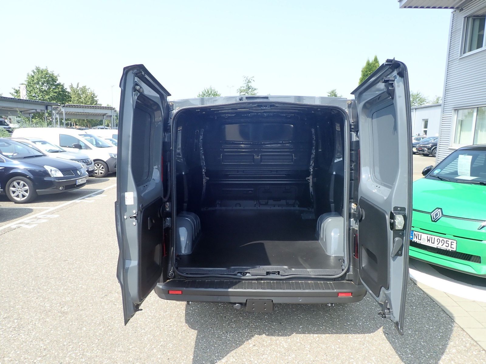 Fahrzeugabbildung Renault Trafic Lkw Komfort L1H1 3,0t Blue dCi 150 MY25