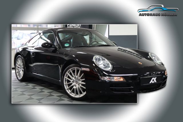 Porsche 911 Carrera Coupe Sportabgas PCM Xenon 19"Leder