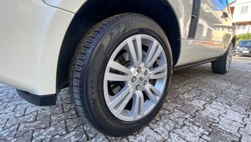 Land-Rover Range Rover - 12
