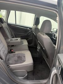Volkswagen Golf Sportsvan - 9