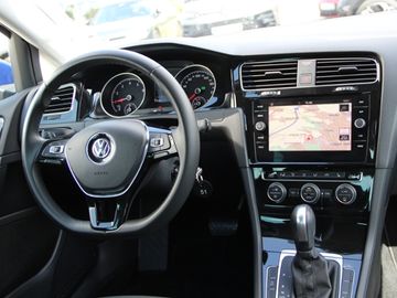 Volkswagen Golf VII 1.5 TSI Highline R line KLIMA LED XENON