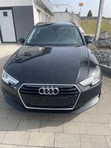 Audi A4 2.0 TDI design Avant design