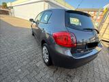 Toyota Auris 1.4 - - Toyota Auris in Mannheim