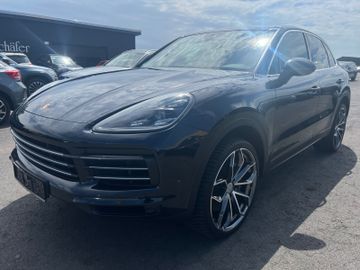 Porsche Cayenne - 2