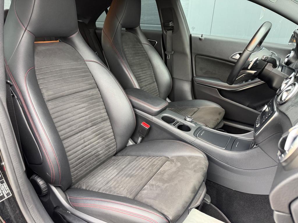 Mercedes-Benz CLA 220