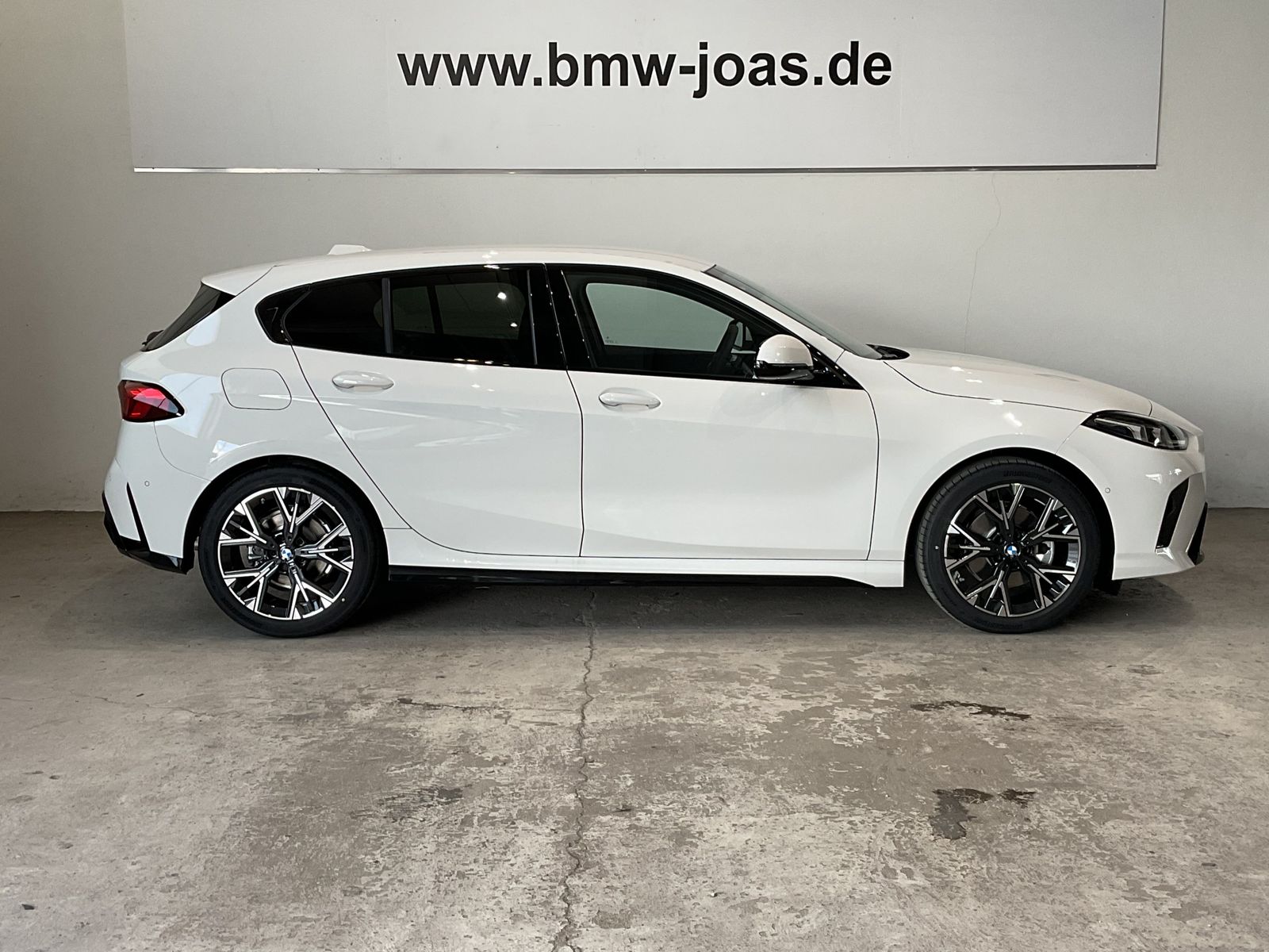 Fahrzeugeinzelansicht 15 Fahrzeugabbildung BMW 120 |Komfortzug. |AHK |elektr. Heckklappe DAB