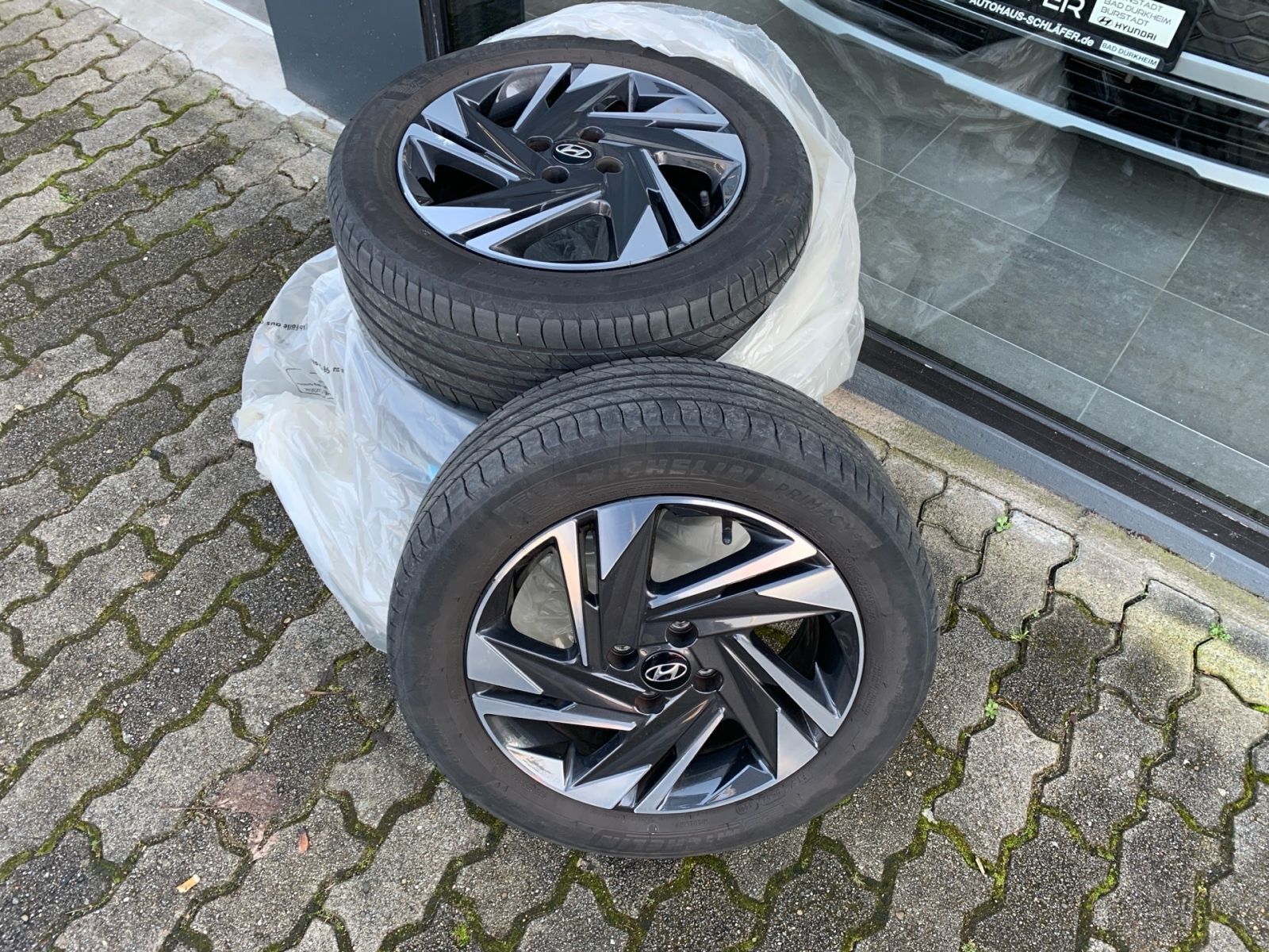 Fahrzeugabbildung Hyundai i20 1.0 T-GDI Trend Mild-Hybrid 8xbereift