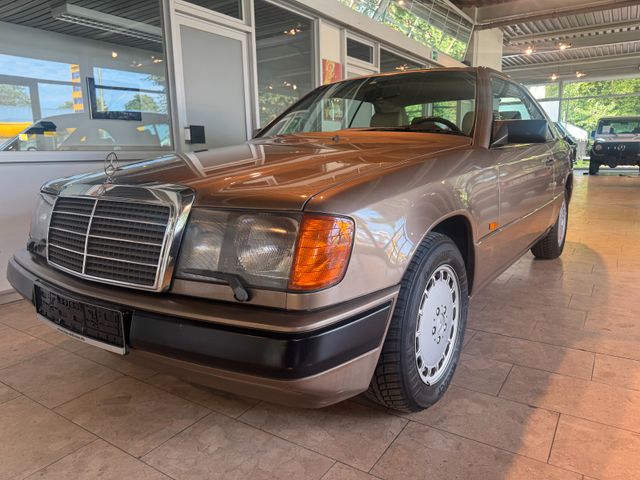 Mercedes-Benz 300CE Automatik sehr gepflegt tolle Ausstattung