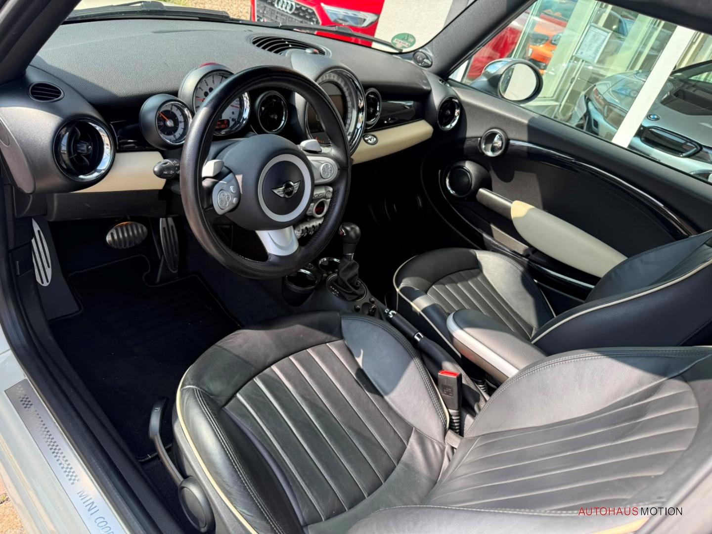 MINI Cooper S Cabrio Chili Navi HarmanKardon Bi-Xenon