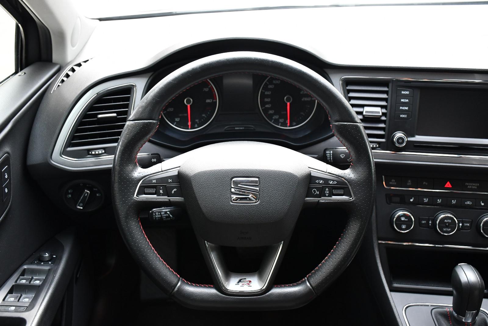 SEAT Leon ST FR 1.8 TSI DSG – 180 ch – LED – Navigation - 1ère main