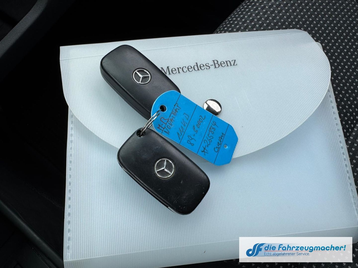 Fahrzeugabbildung Mercedes-Benz Citan Kombi 111 CDI lang SHZ Temp PDC *EXPORT