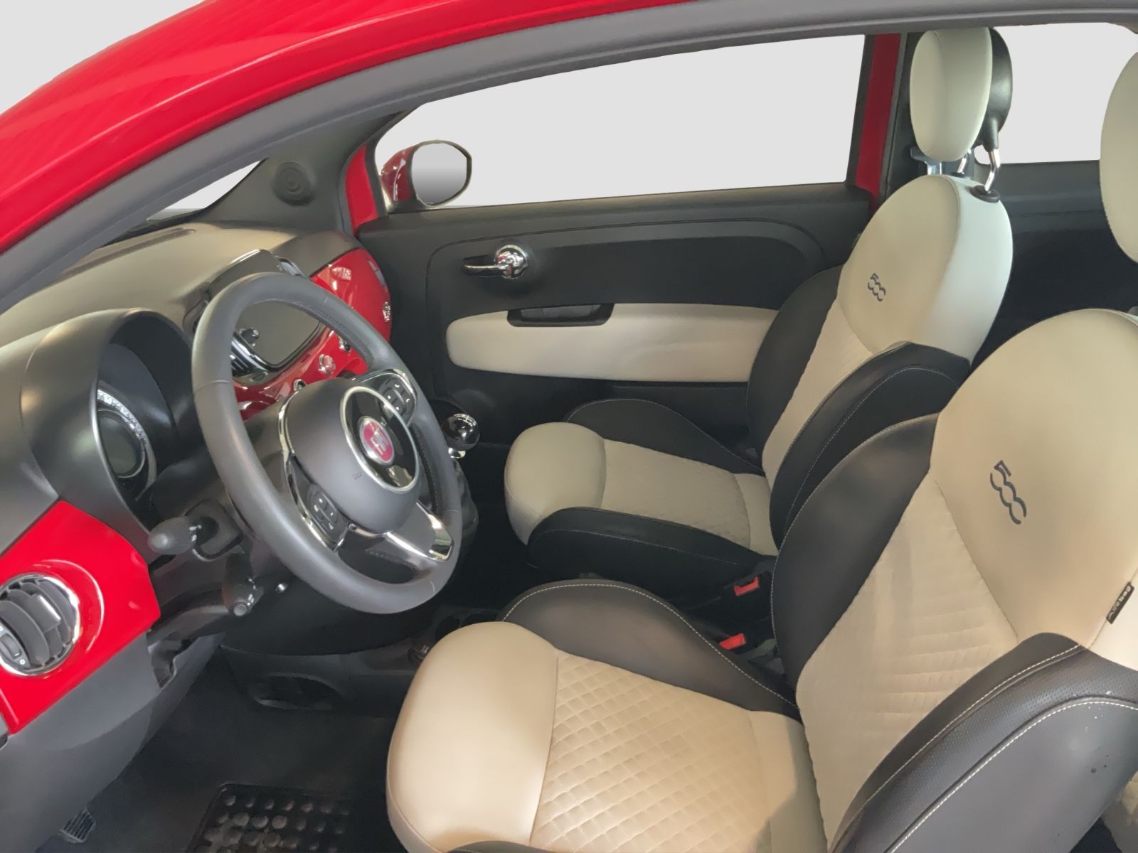 Fahrzeugabbildung Fiat 500 DolceVita