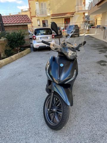 Piaggio Beverly 300 hpe s