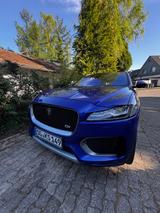 Jaguar F-Pace First Edition/R-Sport/22"/Pano/AHK/HUD - Jaguar F-Pace von privat