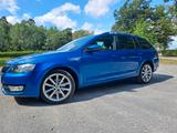 Skoda OCTAVIA KOMBI 150 PS KLIMAAU SHZ GRA STANDH.5/27 - Skoda Octavia: 2.5