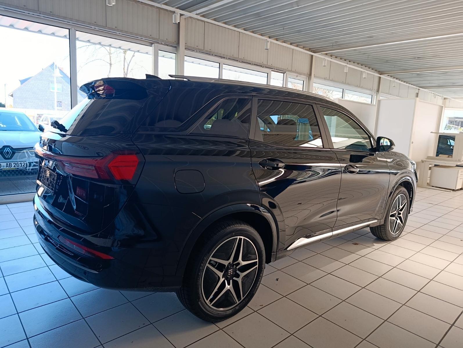 DFSK Fengon E5 PHEV 7 Sitze