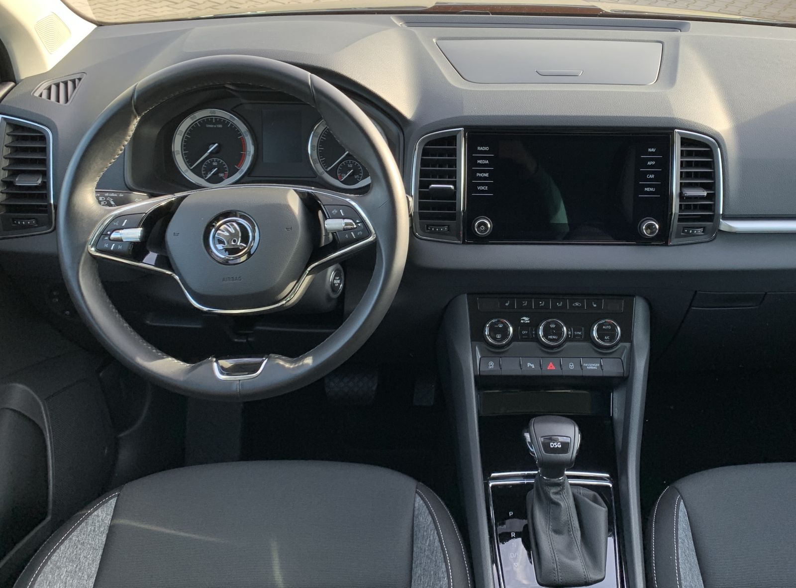 Fahrzeugabbildung SKODA Karoq 1.5 TSI*Drive125*Skoda Anschlussgarantie*
