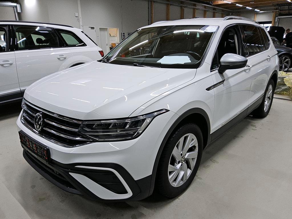 Volkswagen Tiguan Allspace 2.0 TDI Life Navi LED ACC AHK 1.