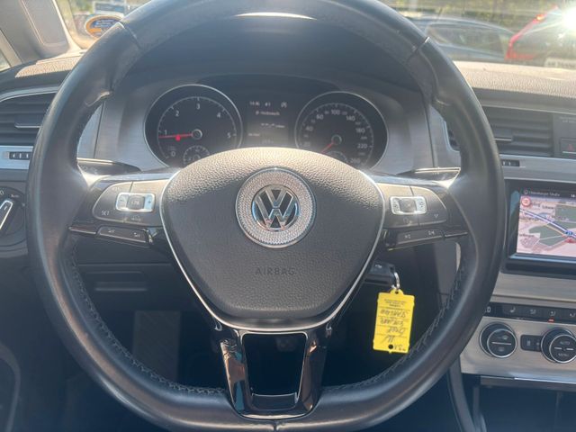 1.6 TDI *Panorama*Standheizung*Kamera*Navi*TOP*