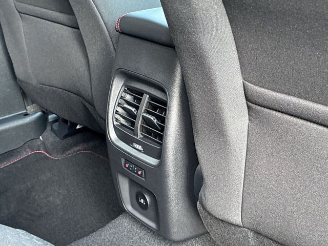 Ford Kuga ST-Line 1.5 Temp+Klima+Navi+LED+5 J. Garant