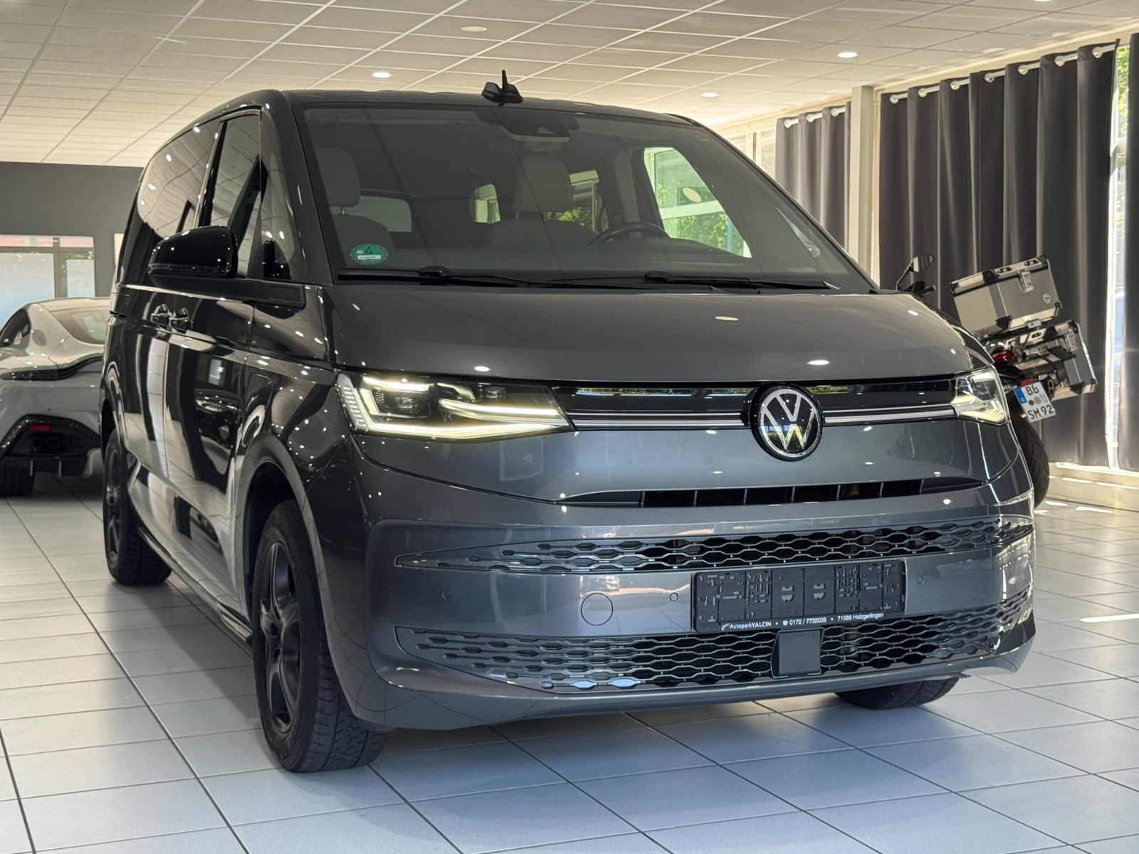 Volkswagen T7 *MULTIVAN*eHYBRID*ACC*2xS-TÜRE*7SITZE*IQ-LIG* imagem 3
