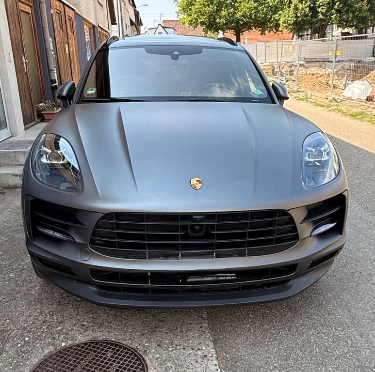 Image of Porsche Macan