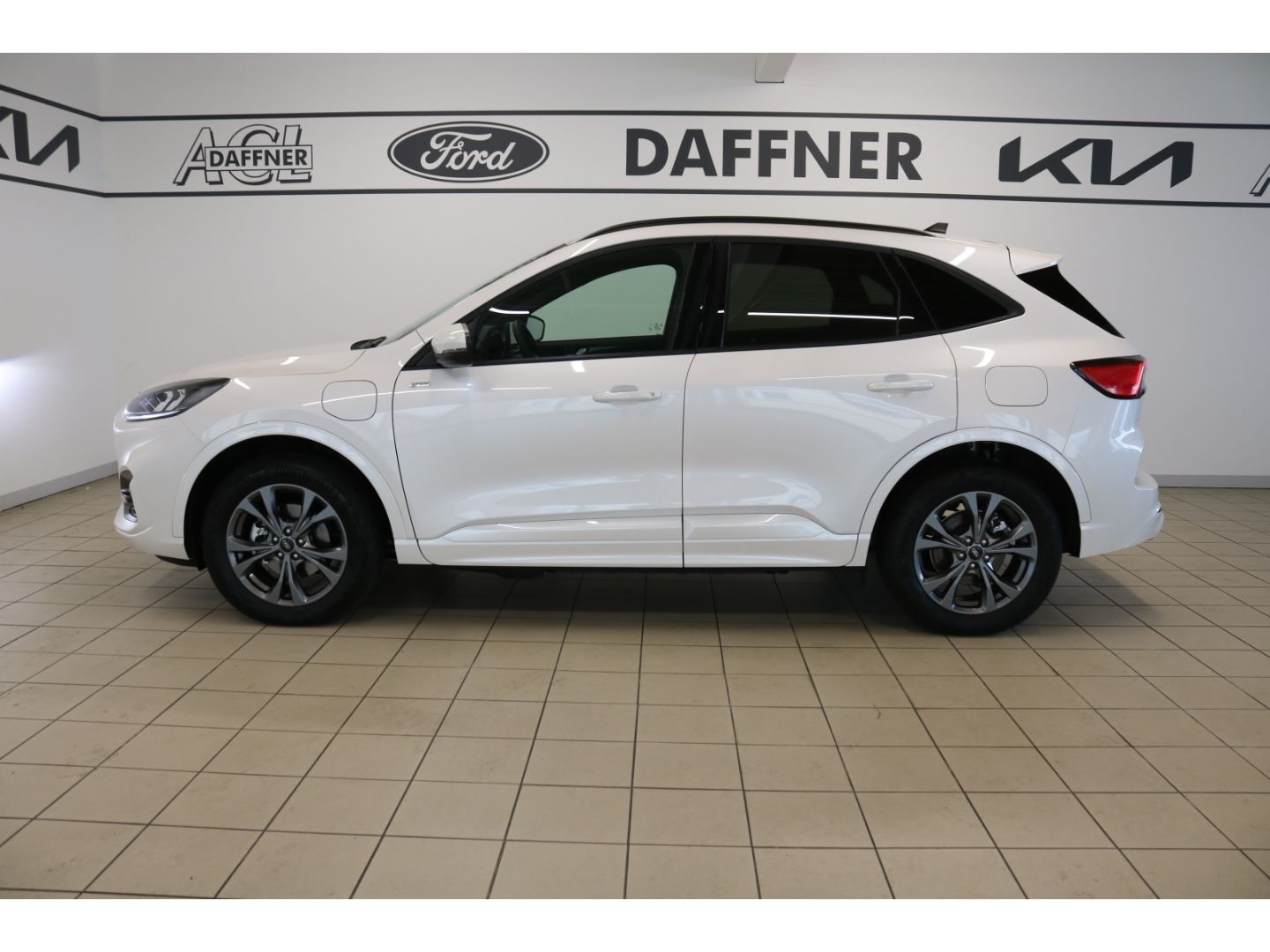 Fahrzeugabbildung Ford Kuga ST-Line X 2.5 Duratec -PHEV el.Heckklappe