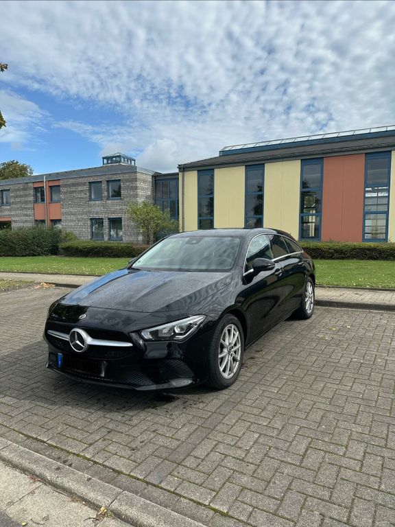 Image of Mercedes-Benz CLA 200 Shooting Brake