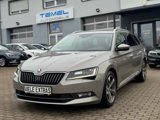 Skoda Superb Combi Style 4x4 *AHK*KAMERA*ACC*CARPLAY*