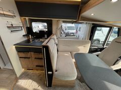 Pilote G 690 Evidence | TV+Auto.Sat.,4x AH Lithium, Uvm