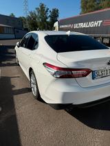 Toyota Camry 2,5-l-VVT-i Hybrid Executive Auto Exec... - Toyota Gebrauchtwagen von 2020