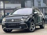 Volkswagen Tiguan Allspace R-Line 4Motion Vollausstattung 