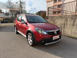 Dacia Sandero Stepway 1.6 benzina - Dacia Sandero aus 2012: Stepway