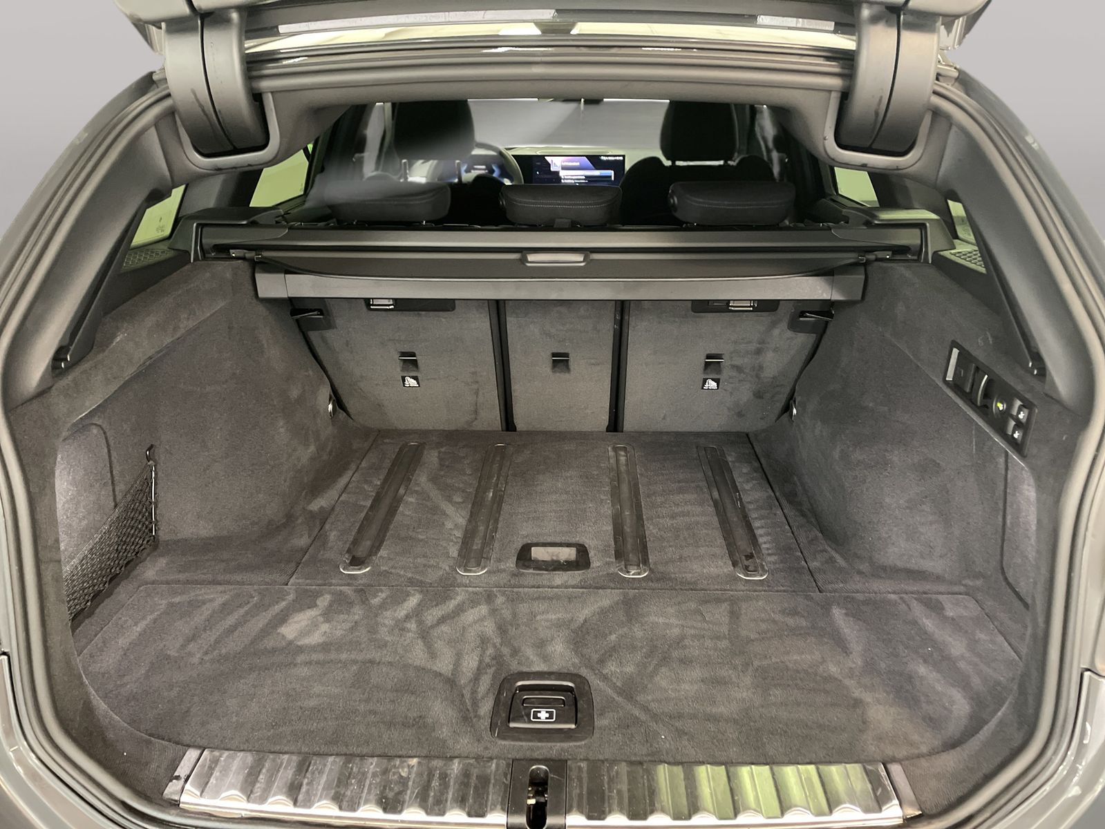 BMW 330 - Bild 15