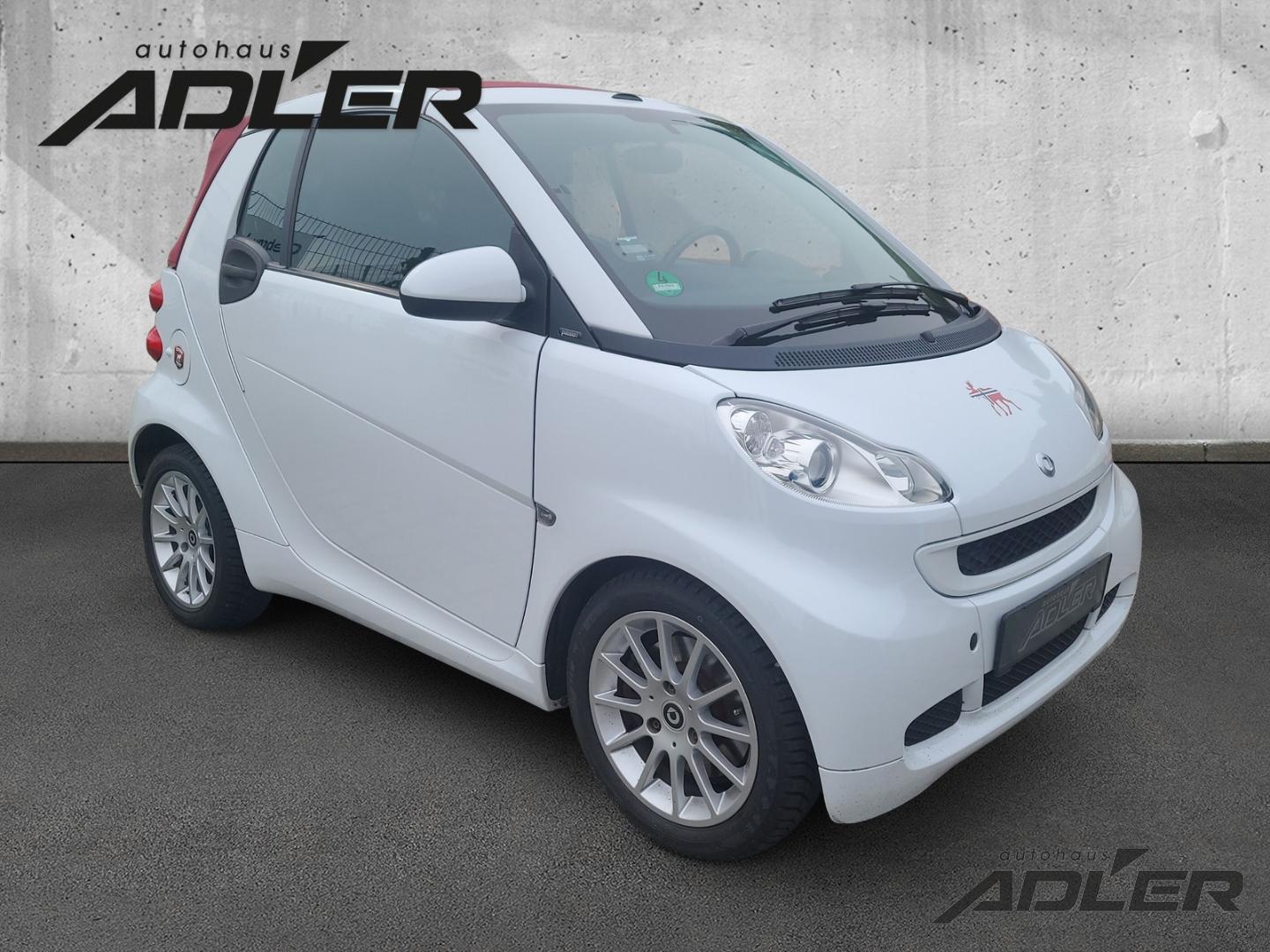 Smart fortwo cabrio 1,0 Micro Hybrid Drive 52 kW Klima