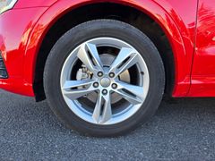 AUDI Q3 S line quattro 2.0TFSI 179PS DSG LED Pano